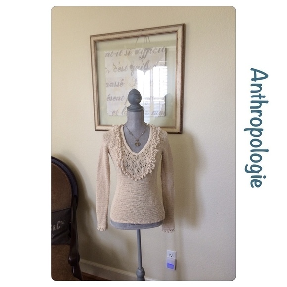 Anthropologie Sweaters - Anthropologie sweater